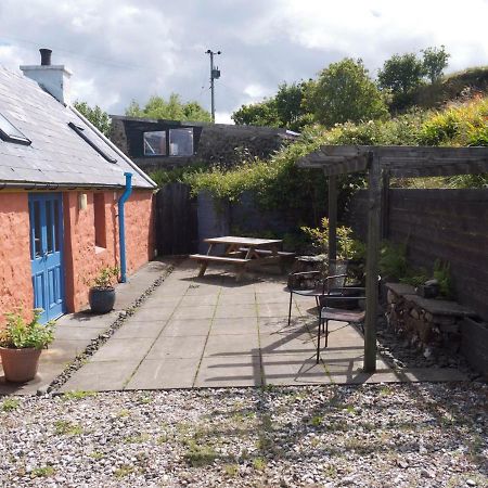Blossom Cottage Lonmore Exterior photo